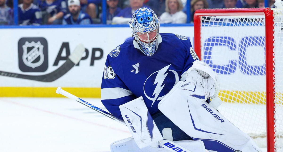  Lightning's Andrei Vasilevskiy Wins 2025-26 Vezina Trophy as NHL's Top Goaltender 