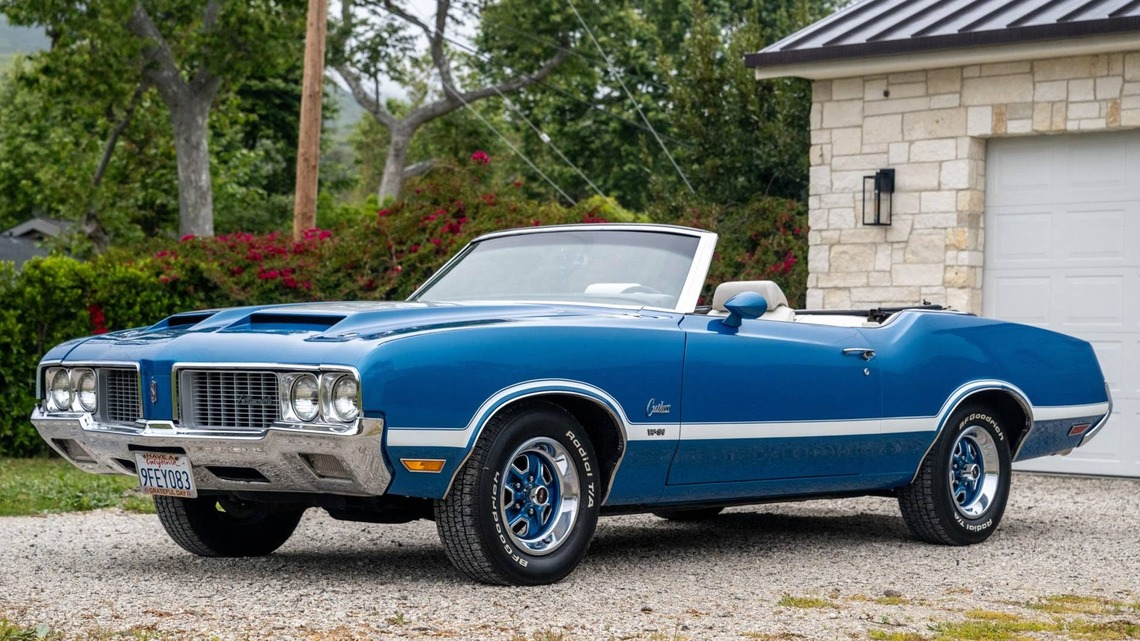 1970 Oldsmobile Cutlass Supreme Convertible for Sale With 18,000 Miles Shown 