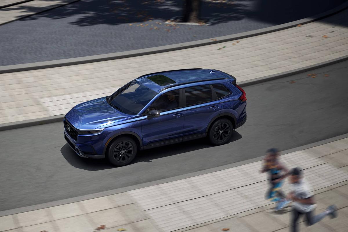  The Honda CR-V Sport Hybrid Honda