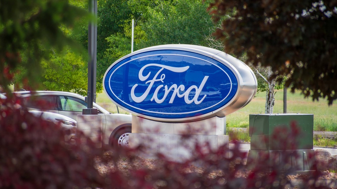 Ford sets 2027 goal to dethrone Toyota in certified used cars 