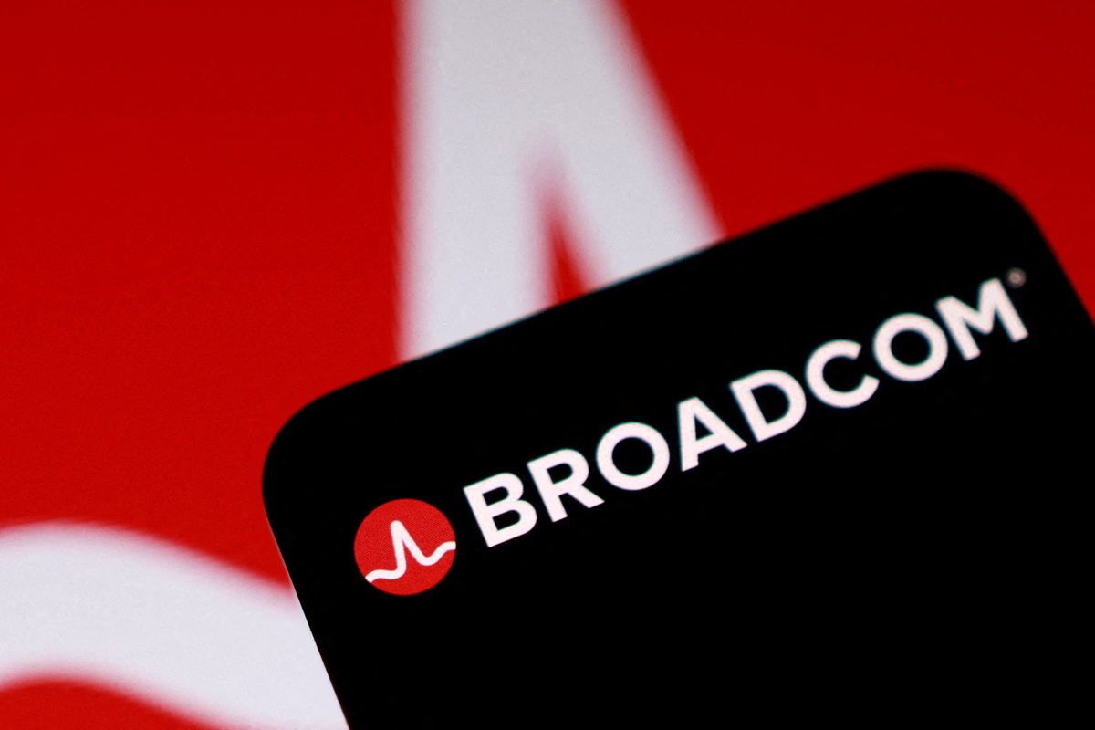 FILE PHOTO: The Broadcom logo in this illustration taken June 11, 2026. REUTERS/Dado Ruvic/Illustration/File Photo