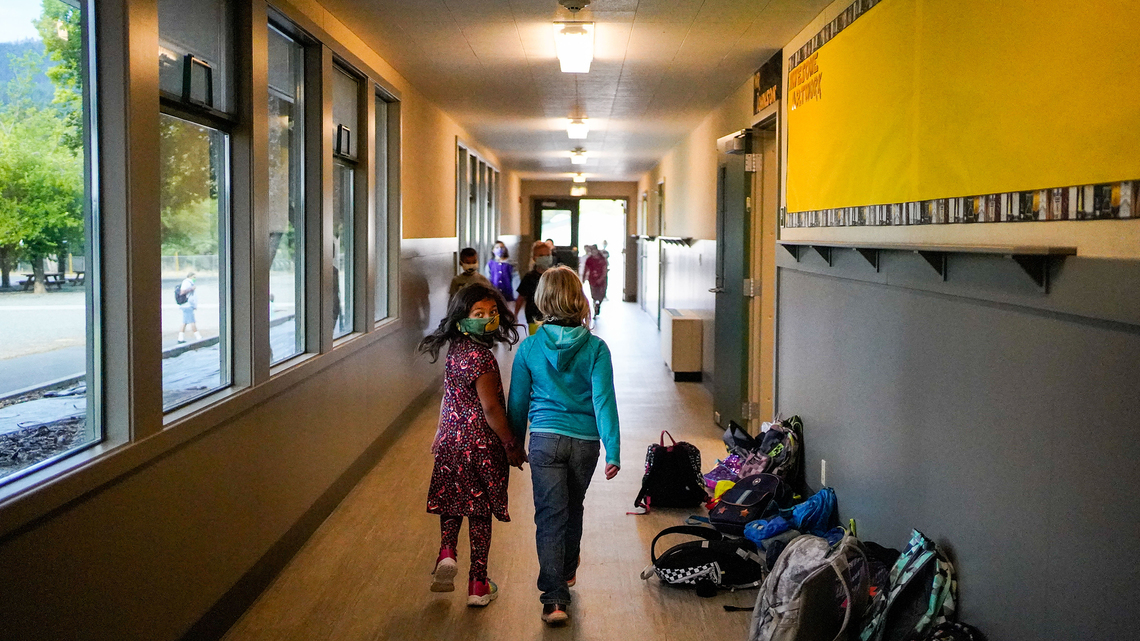 Commentary: California schools are on the frontlines of fighting homelessness. Now they have funding 