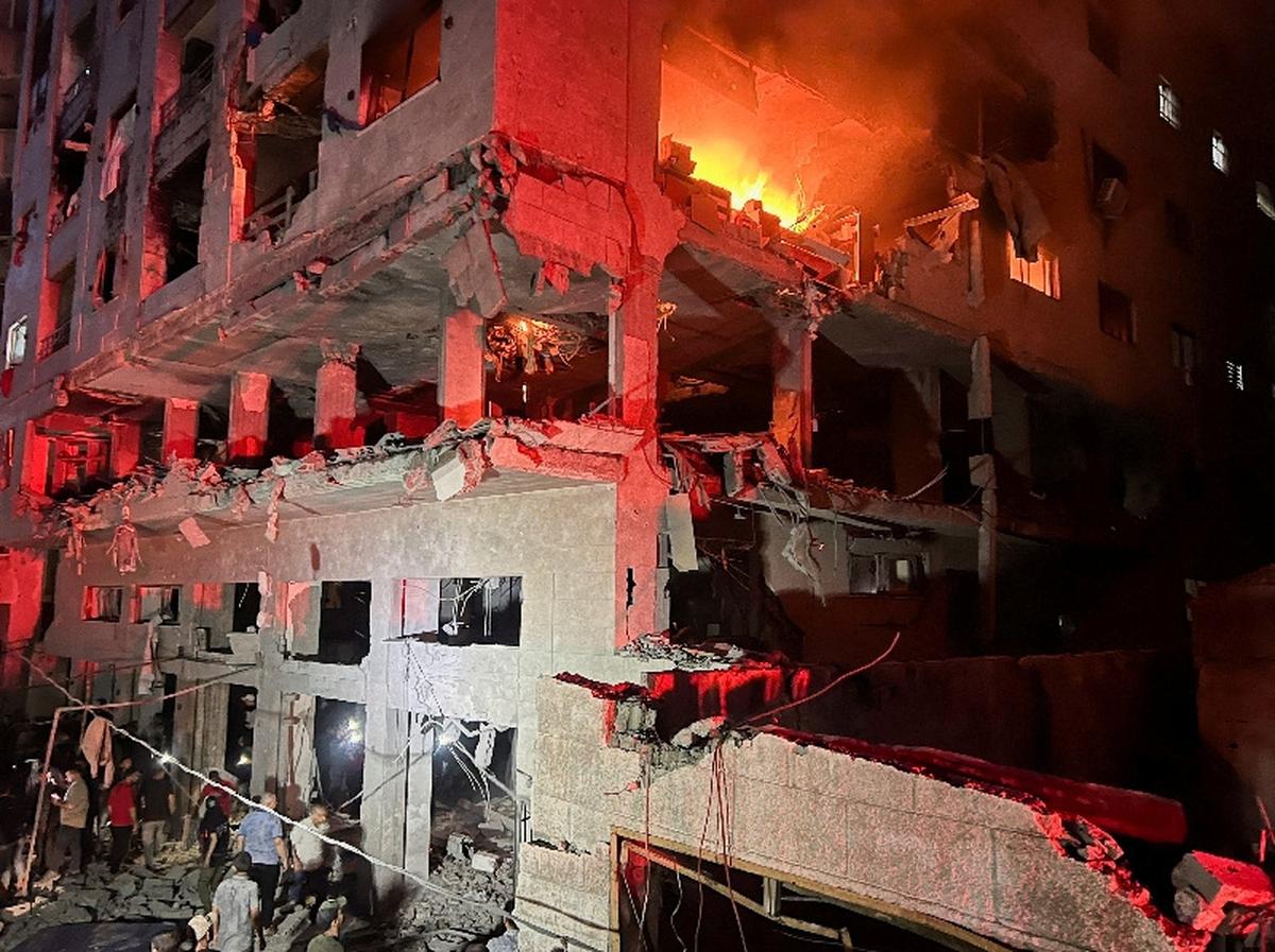 A fire burns in a residential apartment after Israeli shelling, according to the Ministry of Health, in Gaza City May 15, 2026. REUTERS/Ebrahim Hajjaj