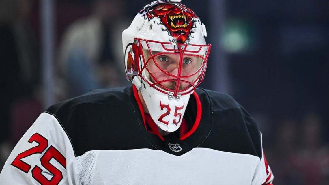 Panthers get G Jacob Markstrom in 5-player trade with Devils 