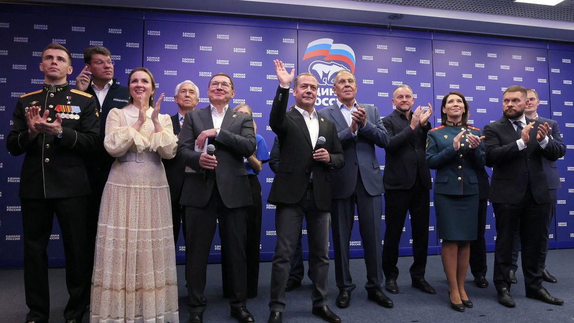 Pro-Putin party gets record 355 parliamentary seats, anti-war party a tiny regional foothold 