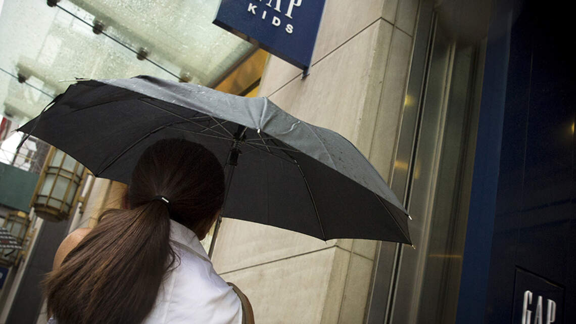 Gap Inc. closed 350 stores, and it isn't enough