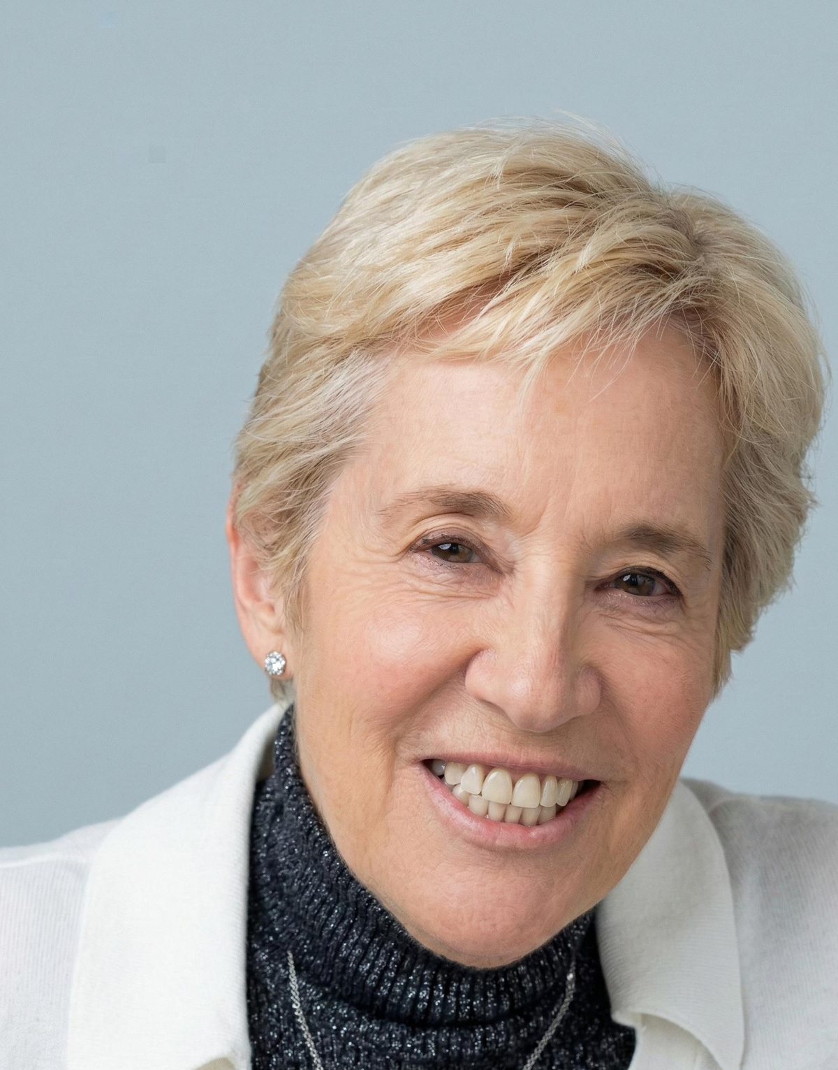 Dr. Mindy Goldman, chief clinical officer for Midi Health, says that breast cancer survivors "constantly get told the underlying message of be thankful you're alive and just deal with any of the side effects of treatment."