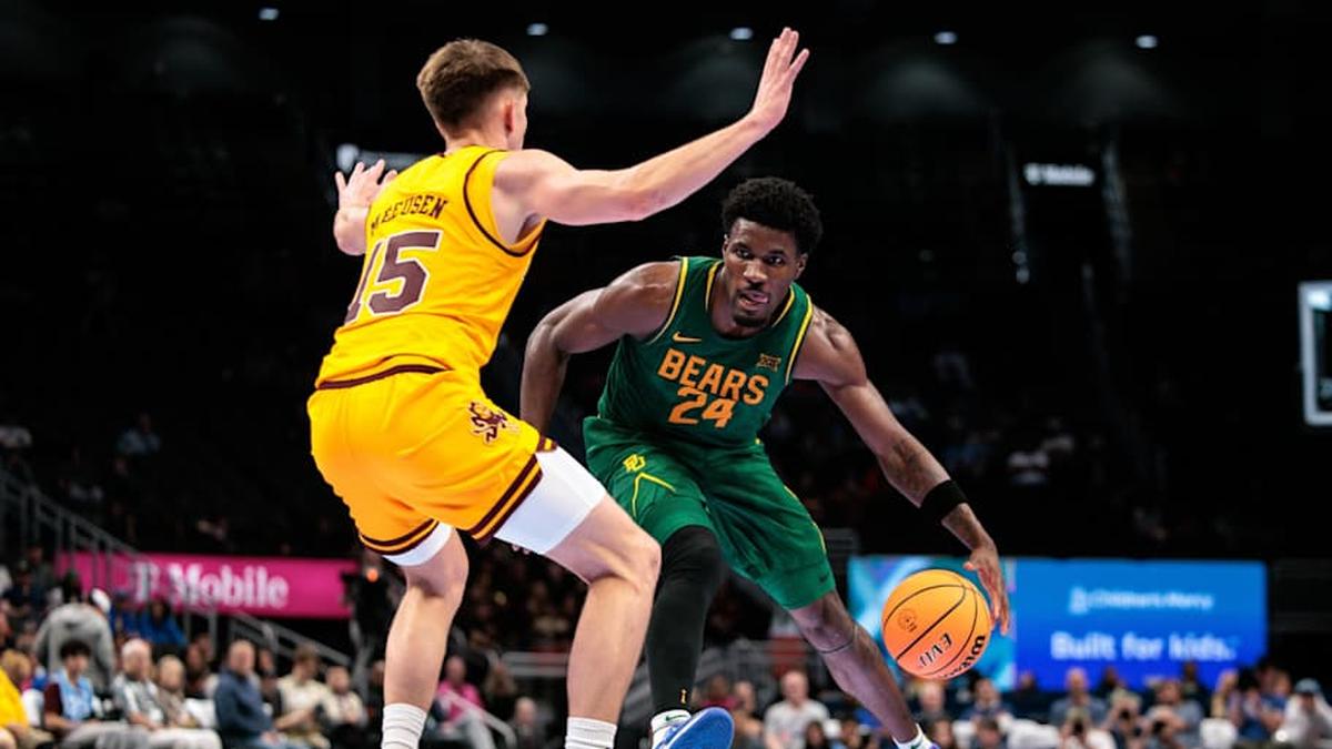  Mar 10, 2026; Kansas City, MO, USA; Baylor Bears guard Tounde Yessoufou (24) drives against Arizona State Sun Devils guard Noah Meeusen (15) during the second half at T-Mobile Center. Mandatory Credit: William Purnell-Imagn Images | William Purnell-Imagn Images 