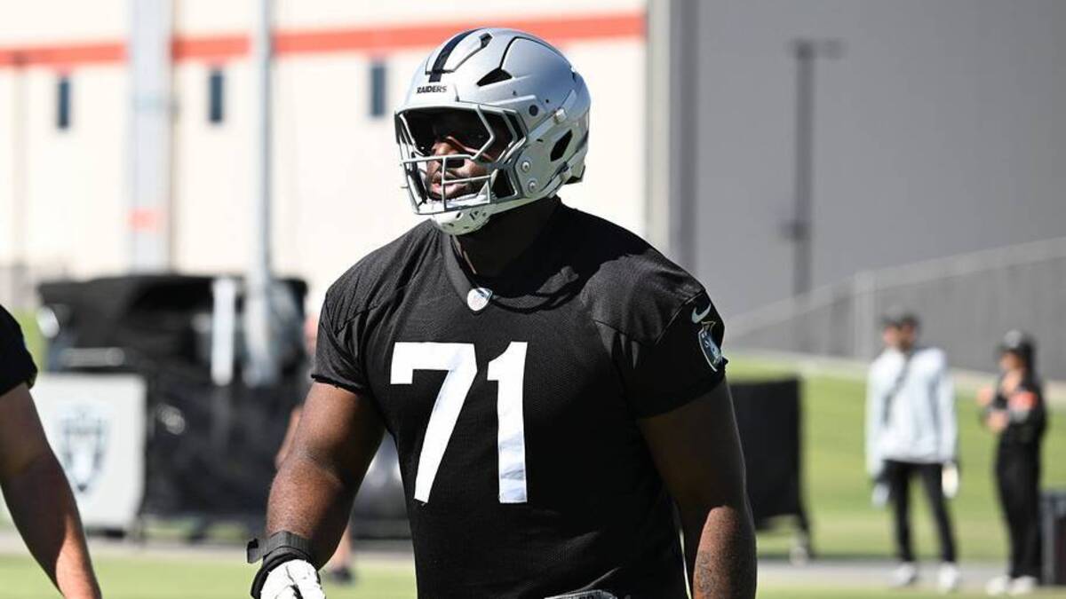  May 28, 2026; Henderson, NV, USA; Las Vegas Raiders offensive tackle DJ Glaze (71) warms up during organized team activities at Intermountain Health Performance Center. Mandatory Credit: Candice Ward-Imagn Images | IMAGN IMAGES via Reuters Connect 