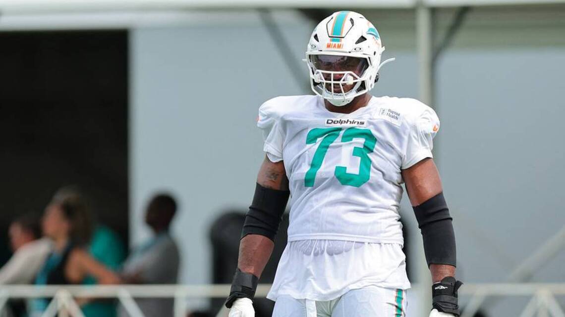 Dolphins Saturday Mailbag: Willis, Jackson, 2027 