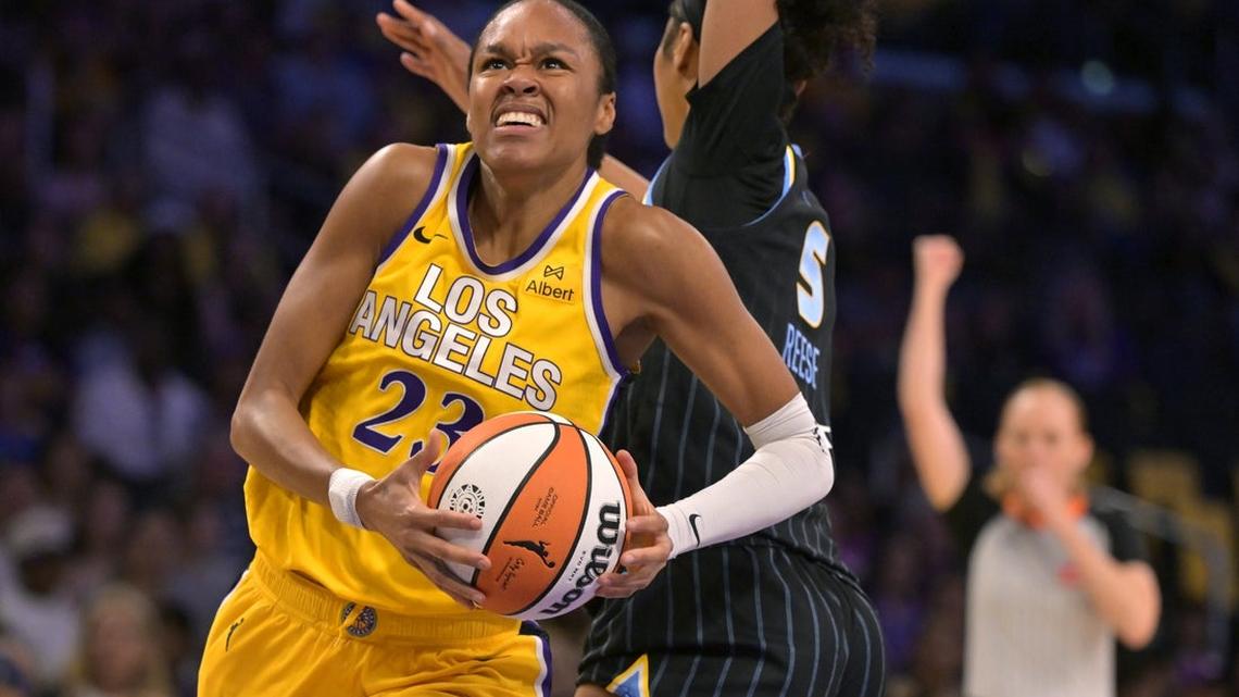 F Azura Stevens rejoins Sky on reported 3-year deal 