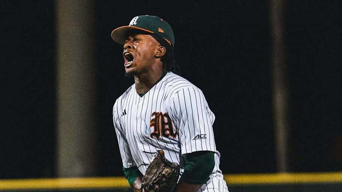 Miami Hurricanes Rob Evans pitcher against Virginia Tech.