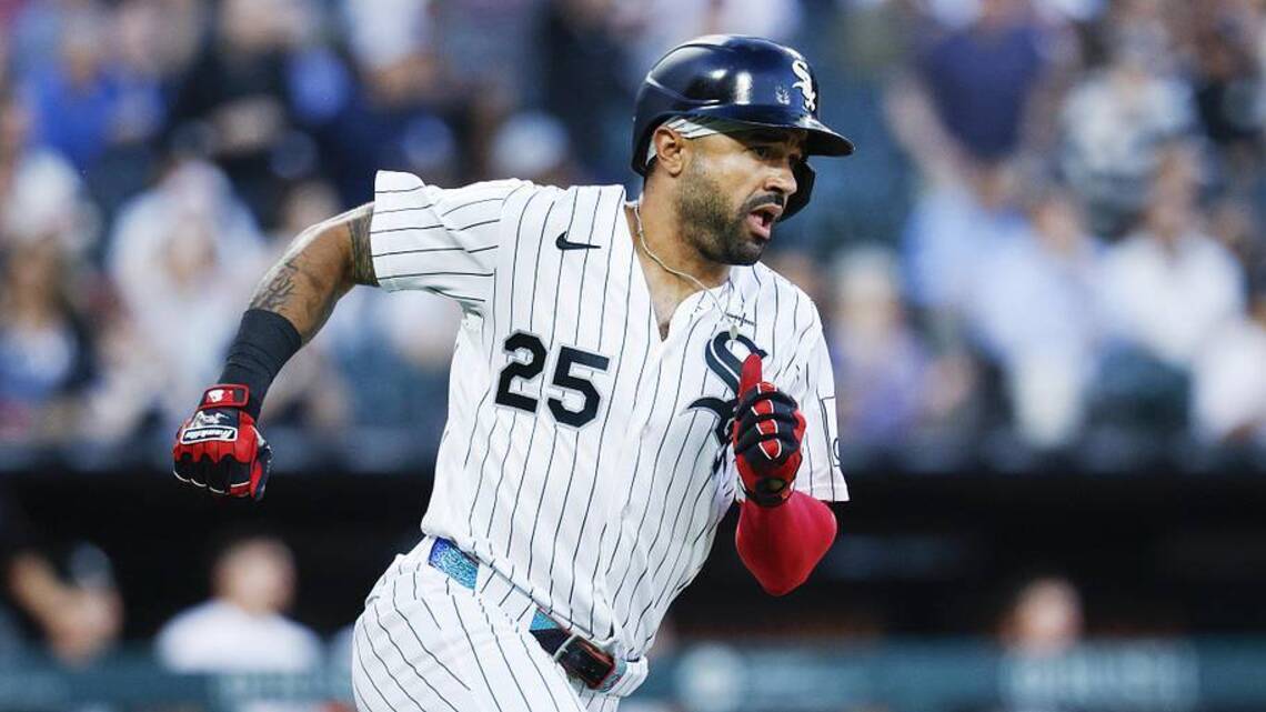 Phillies Get Early Start on Trade Season By Acquiring White Sox Outfielder
