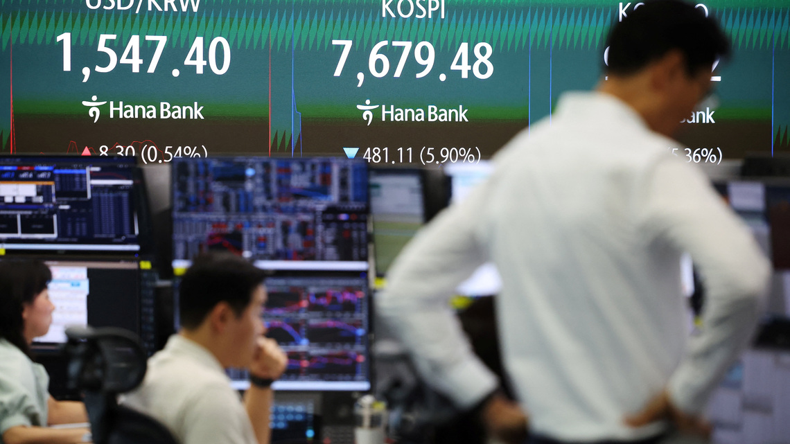 Analysis-Emerging markets march out of 'valley of tears' as investors diversify 