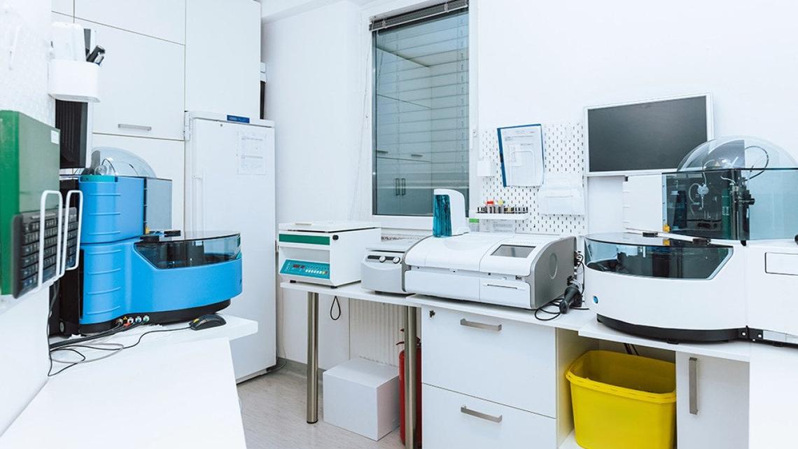 How to choose the best supplier for used lab equipment 