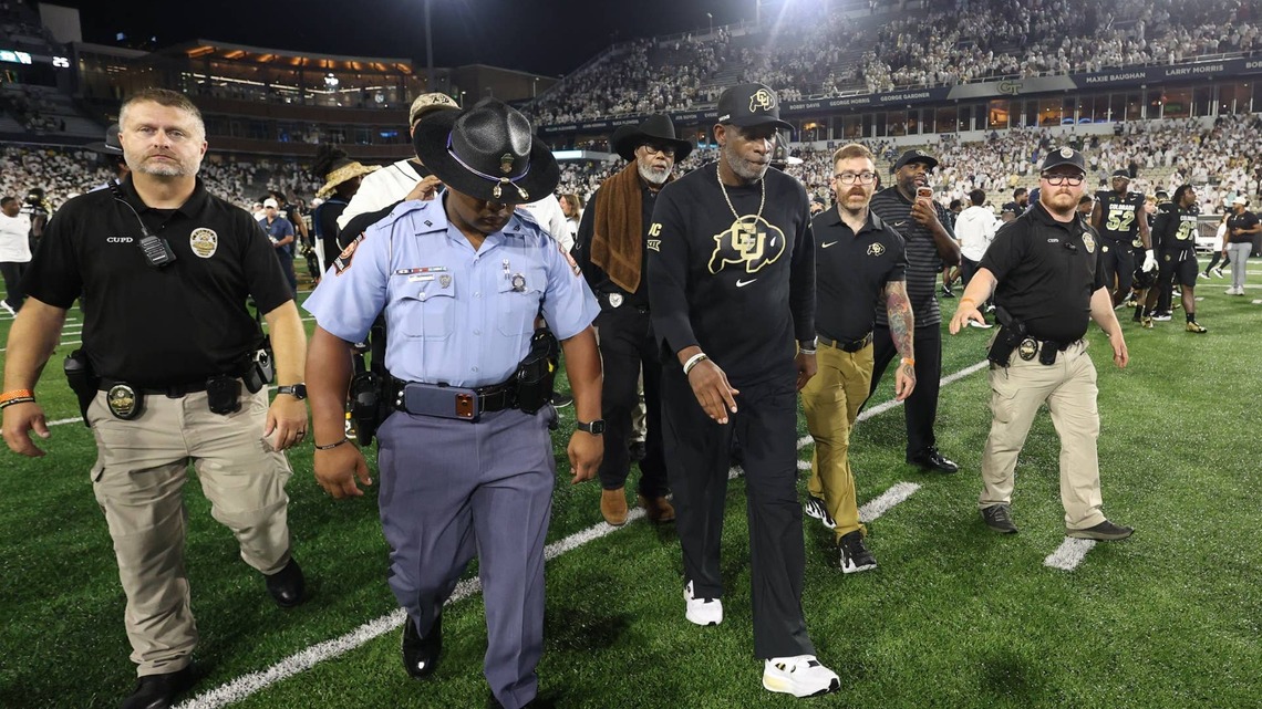 Deion Sanders Showed Class With Response To Disrespectful Georgia Tech Fan 