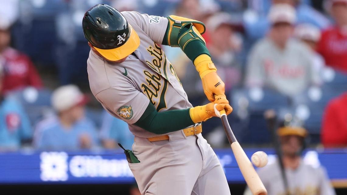 Athletics sock 4 homers, capture series finale vs. Phillies 