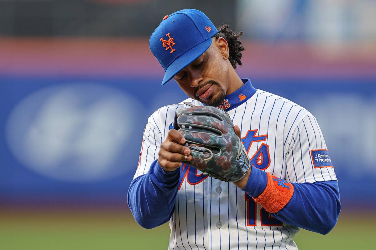  Francisco Lindor's injury absence complicates shortstop decisions while preserving substantial long-term rebound potential overall. Vincent Carchietta-Imagn Images