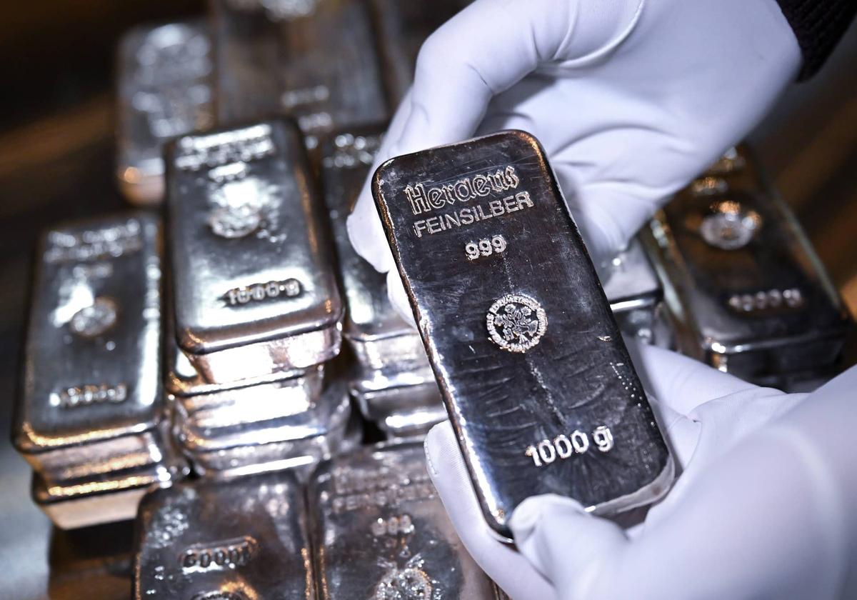  Silver hit $120 an ounce at the start of 2026. It is now stuck below $75. Hoppe/Getty Images