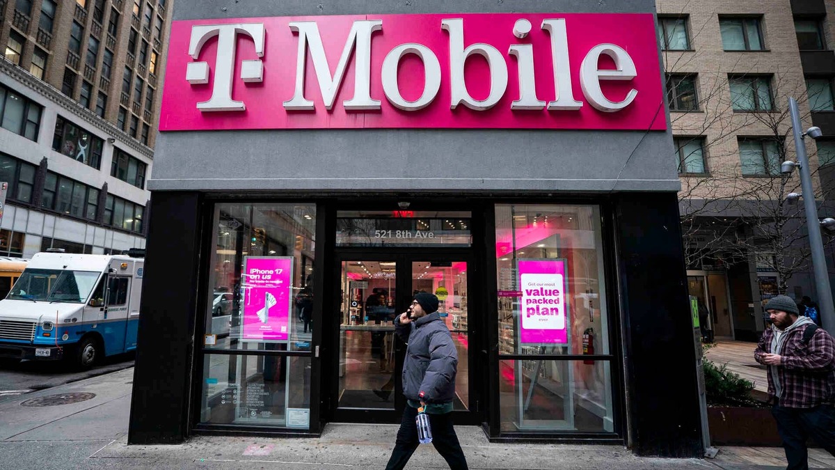  T-Mobile reported that its total postpaid accounts reached 34.4 million with 217,000 net account additions in its first-quarter 2026 earnings report. 