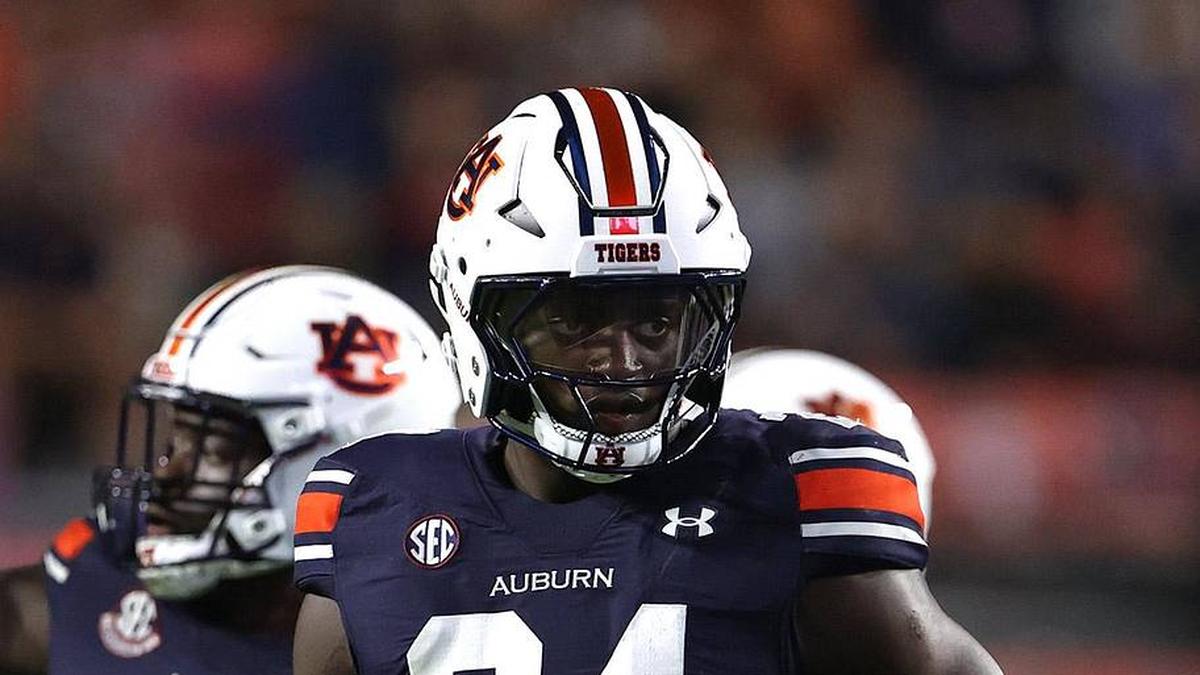  Sep 14, 2024; Auburn, Alabama, USA; Auburn Tigers nose tackle Keyron Crawford (24) against the New Mexico Lobos at Jordan-Hare Stadium. Mandatory Credit: John Reed-Imagn Images | John Reed-Imagn Images 
