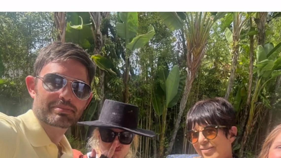 Britney Spears Spends Time With Diane Warren and Molly Shannon After DUI 