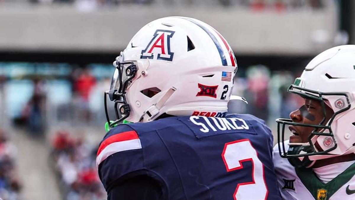  Nov 22, 2025; Tucson, Arizona, USA; Arizona Wildcats defensive back Treydan Stukes (2) intercepts the ball in the end zone during the fourth quarter of the game against the Baylor Bears at Casino Del Sol Stadium. Mandatory Credit: Aryanna Frank-Imagn Images | Aryanna Frank-Imagn Images 