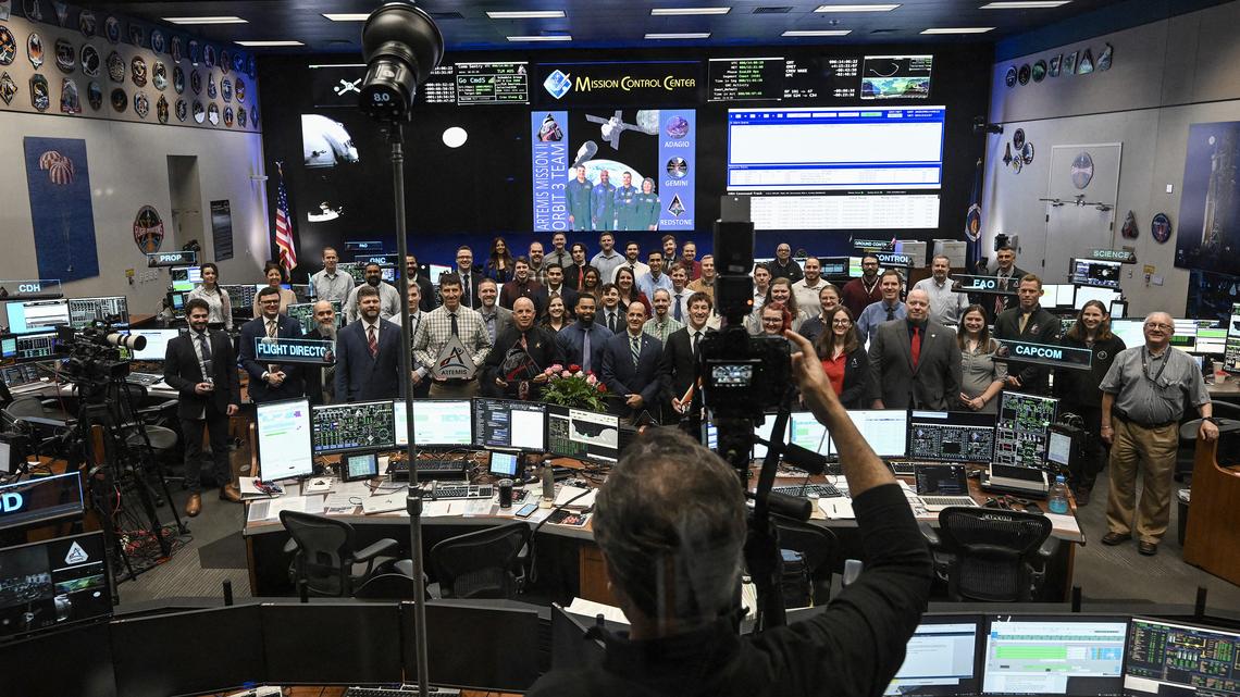 Michael Hiltzik: Exploring the moon while cutting NASA? Why Trump's 2027 budget misfires 