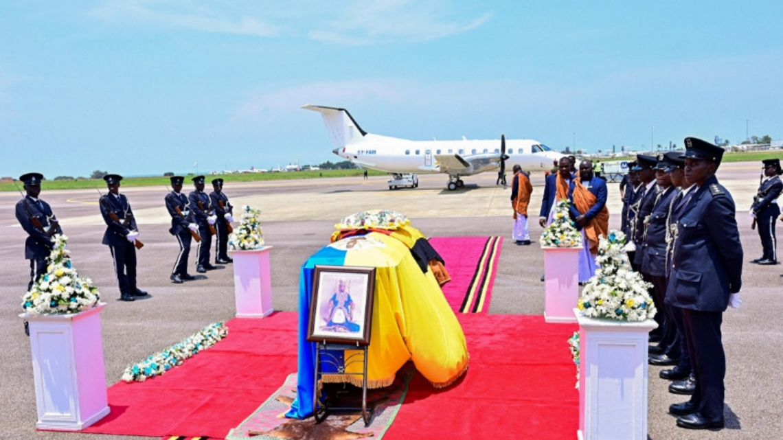 King Oyo, once world's youngest monarch, buried in western Uganda
