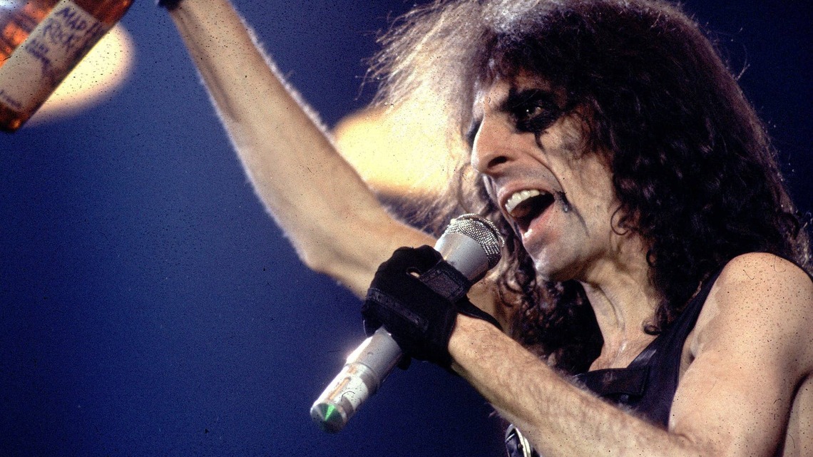 1976 Soft Rock Ballad, Written in Maui, Was the Heartbreaker Iconic Rocker Had to Write 
