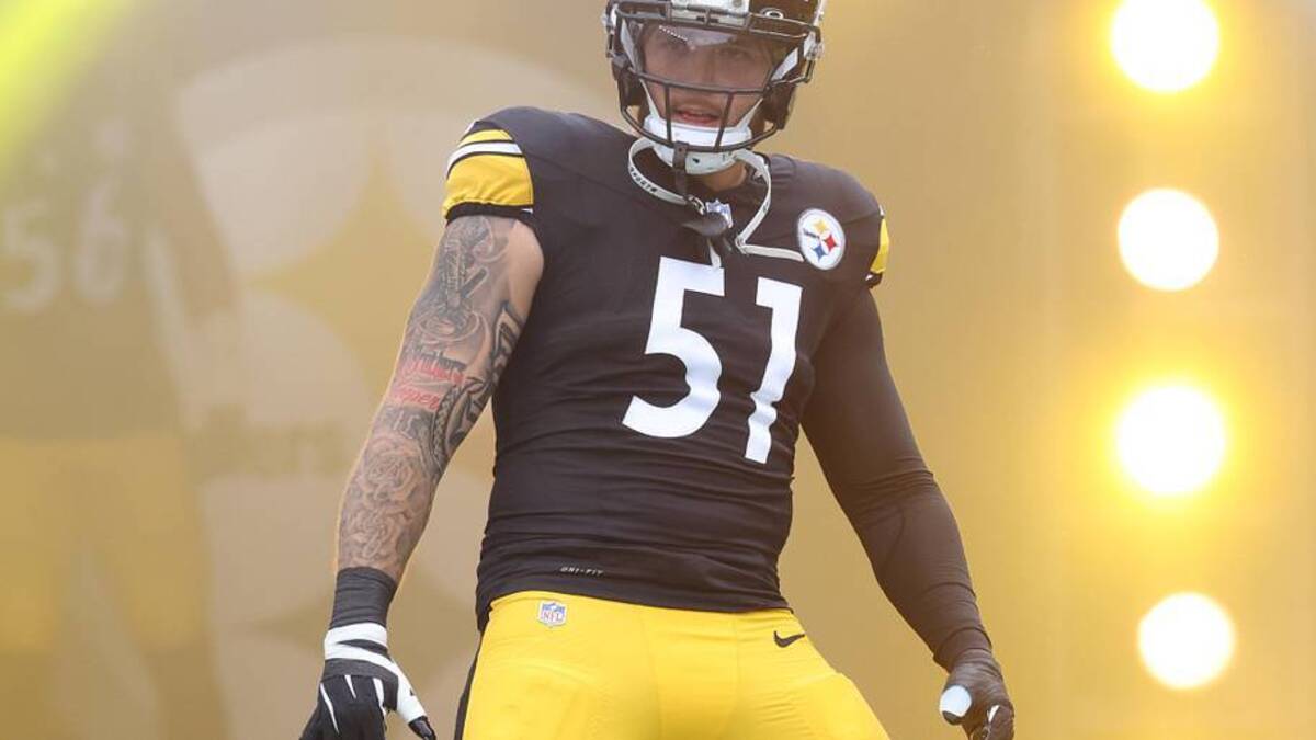  Oct 12, 2025; Pittsburgh, Pennsylvania, USA; Pittsburgh Steelers linebacker Nick Herbig (51) reacts as he takes the field against the Cleveland Browns at Acrisure Stadium. Mandatory Credit: Charles LeClaire-Imagn Images | Charles LeClaire-Imagn Images 