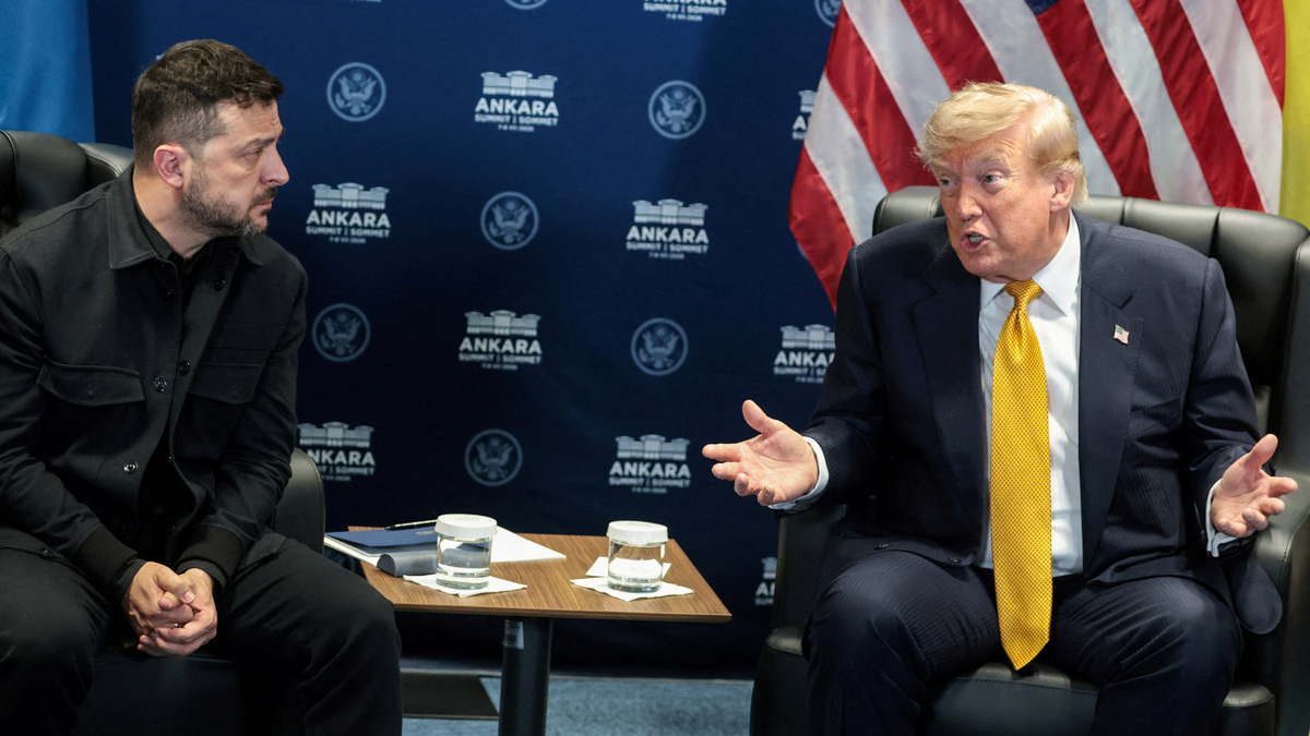 U.S. President Donald Trump holds a bilateral meeting with Ukrainian President Volodymyr Zelenskiy alongside the NATO leaders summit at the Bestepe Presidential Compound, in Ankara, Turkey, July 8, 2026. REUTERS/Jonathan Ernst