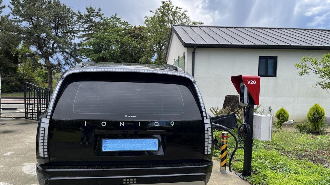 Hyundai tests EV power-sharing service on Jeju Island 