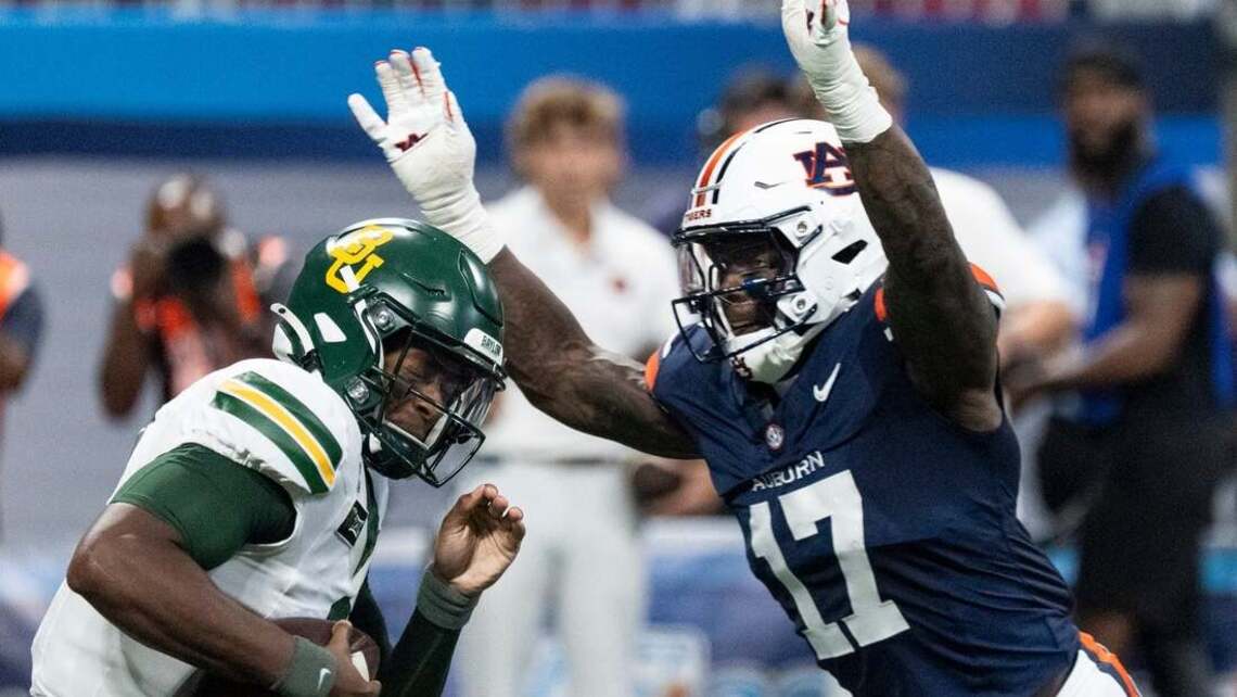 Reports: Auburn dismisses star linebacker Atkins