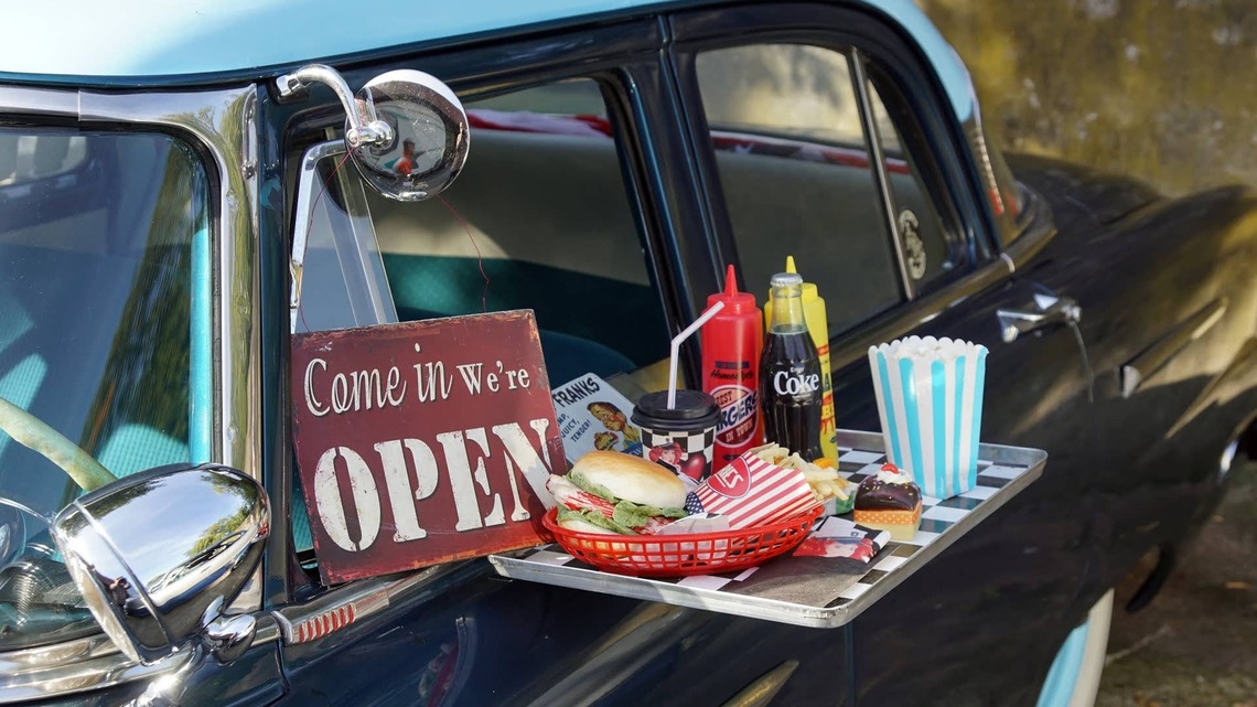 74-year-old Skyway drive-in restaurant chain closes its final location 