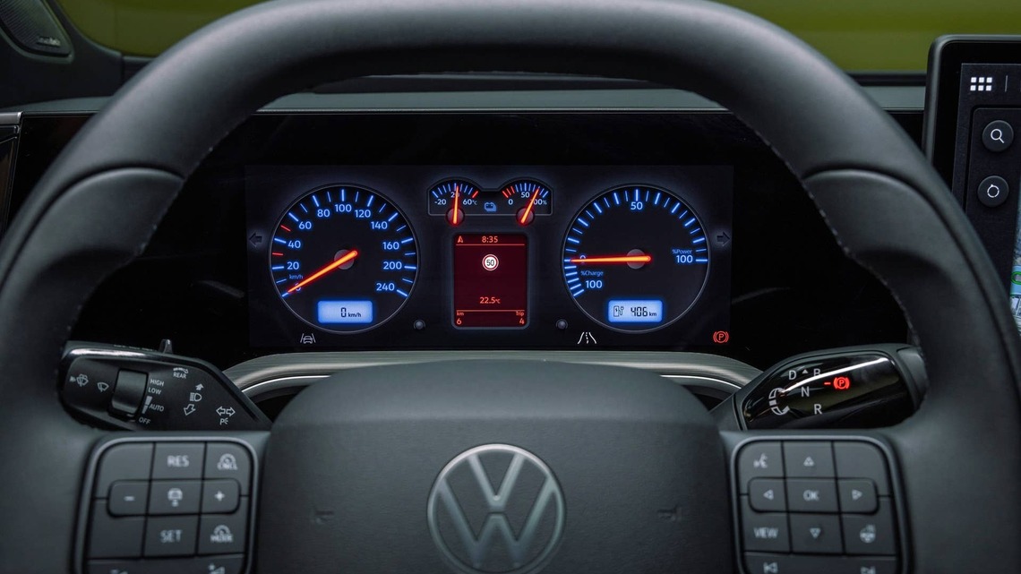 Digital Dashboards Are Recreating Analog Gauges-And That Says a Lot About Modern Cars 