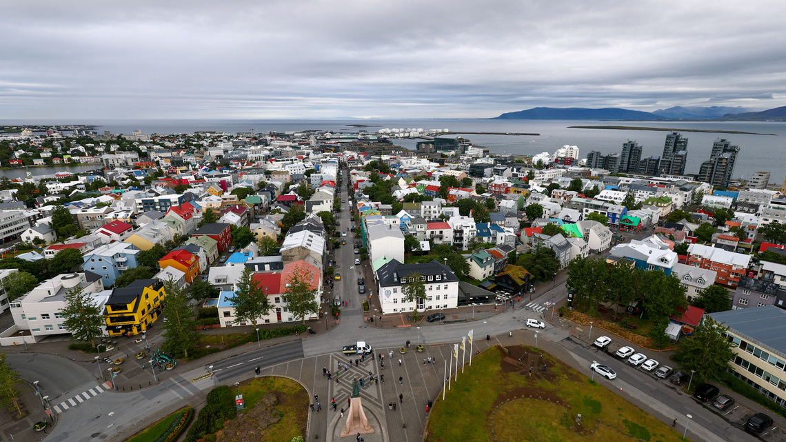 Fish, ships and sovereignty: Iceland weighs its European future 
