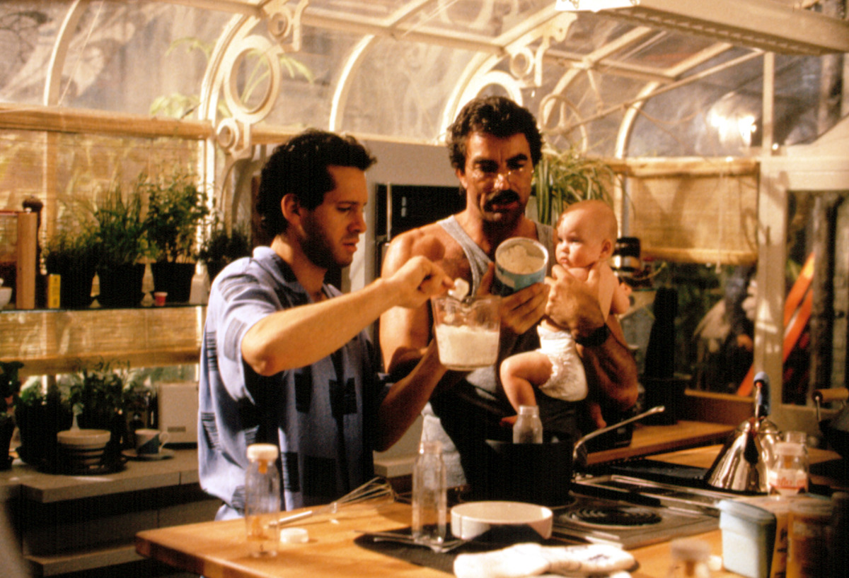 Steve Guttenberg, Tom Selleck, Lisa/Michelle Blair, Three Men and a Baby, 1987© Buena Vista/courtesy Everett Collection