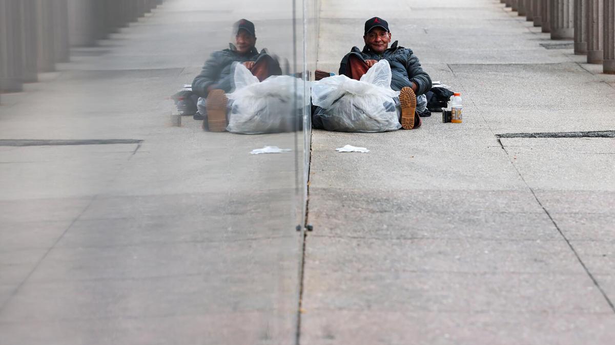 Joe Nunez lives on the streets of downtown Los Angeles on April 20, 2026. (Robert Gauthier/Los Angeles Times/TNS)