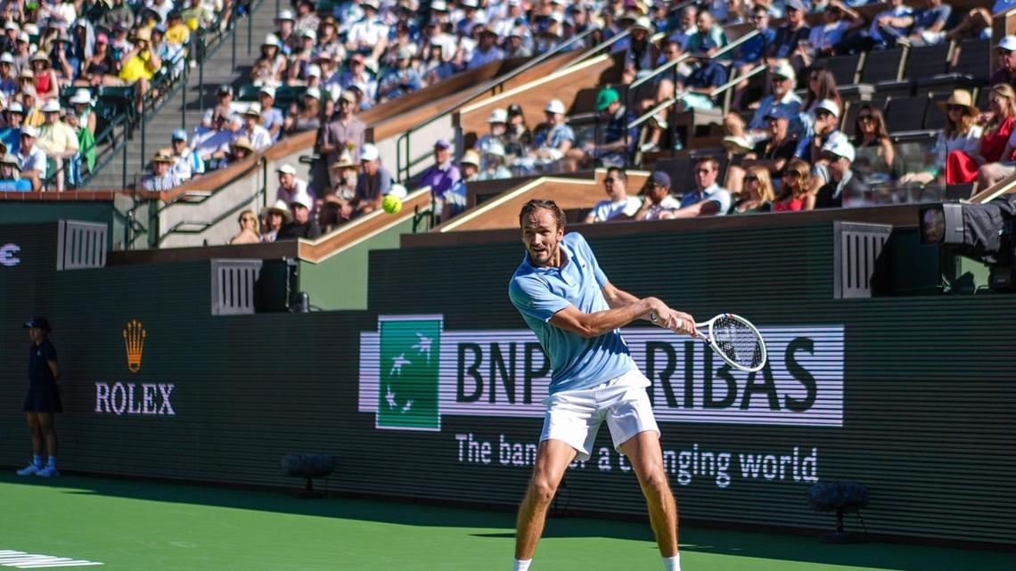 Medvedev stuns Alcaraz, will face Sinner in Indian Wells final