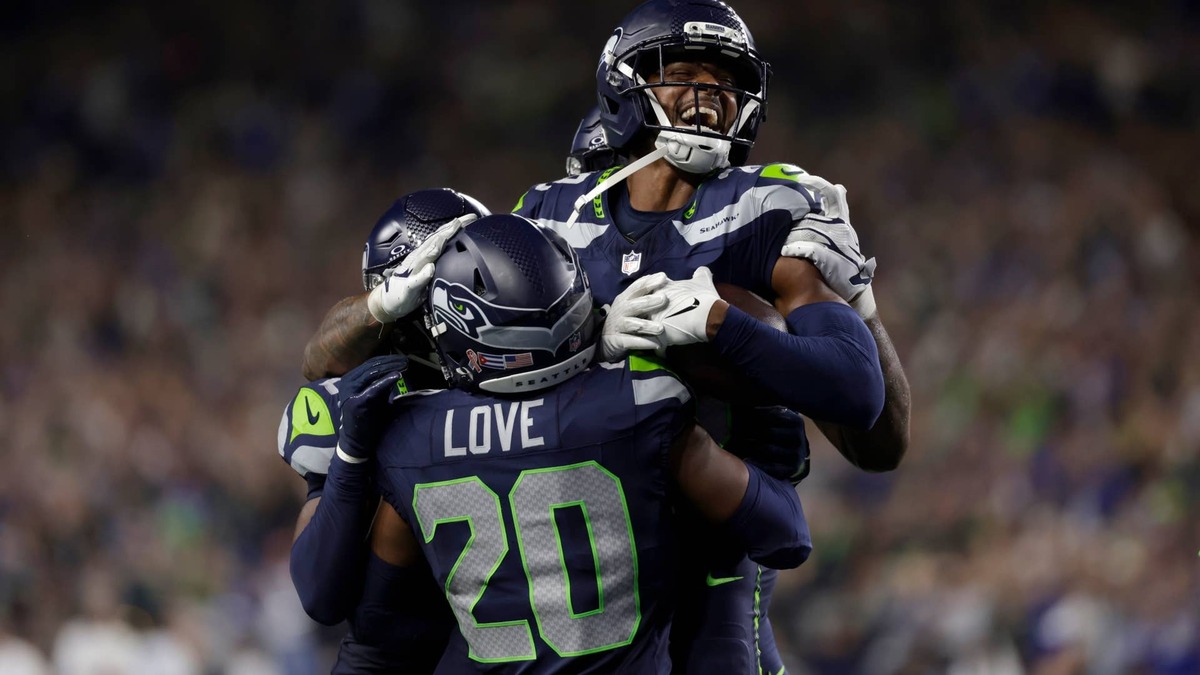Seahawks Leave Thursday Night Football a Winner Despite Not Even Playing