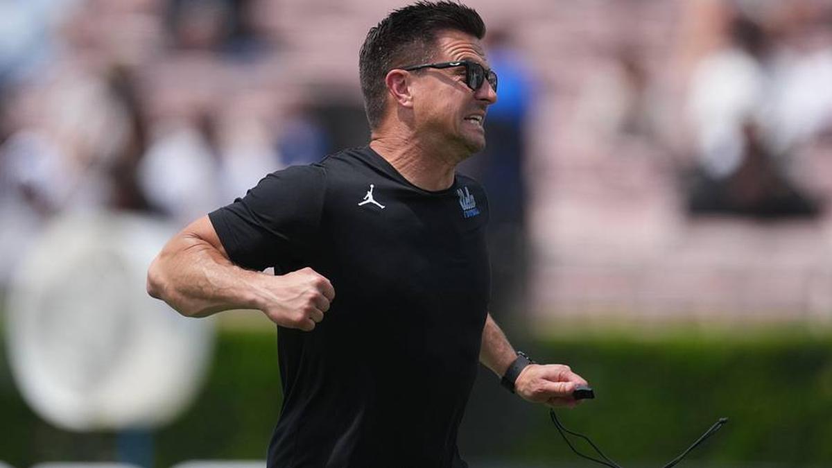  May 2, 2026; Pasadena, CA, USA; UCLA Bruins coach Bob Chesney reacts during the spring game at Rose Bowl. Mandatory Credit: Kirby Lee-Imagn Images | Kirby Lee-Imagn Images 