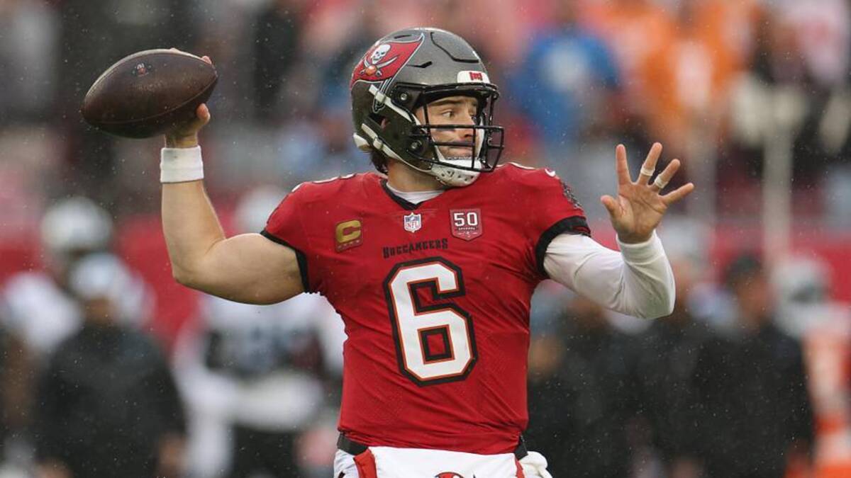  Jan 3, 2026; Tampa, Florida, USA; Tampa Bay Buccaneers quarterback Baker Mayfield (6) throws a pass against the Carolina Panthers in the first half at Raymond James Stadium. | Nathan Ray Seebeck-Imagn Images 
