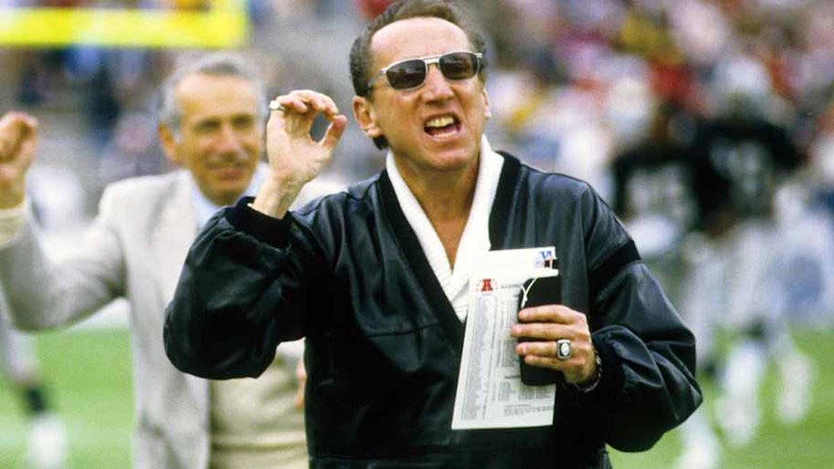  Jan 22, 1984; Tampa, FL, USA: FILE PHOTO; Los Angeles Raiders owner Al Davis prior to the start of Super Bowl XVIII against the Washington Redskins at Tampa Stadium. The Raiders defeated the Redskins 38-9. Mandatory Credit: MPS-Imagn Images | MPS-Imagn Images 