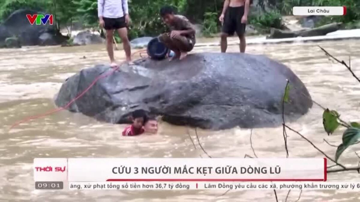 9059EC-ASIA-WEATHER_VIETNAM_CAPTIONED__O_