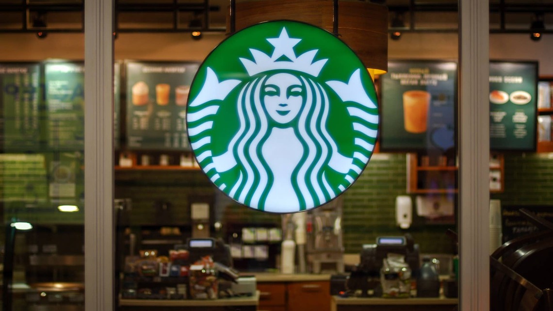 Starbucks' New Snoopy Frappuccino Is Basically a Dog Lover's Dream Drink