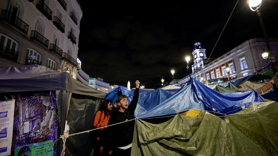 Spanish woman whose eviction ignited housing protests dies at 87 