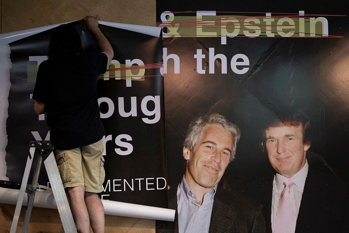  An installation is put into place as preparations are made for the opening of the pop-up exhibit “Donald J. Trump and Jeffrey Epstein Memorial Reading Room,” where 3,437 bound volumes of the “Epstein Files” are on display on June 8, 2026, in Washington, DC. 