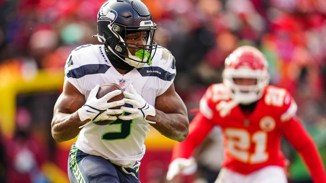 Reports: Chiefs to sign RB Kenneth Walker III