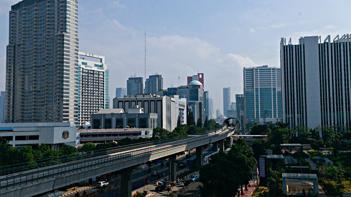 Indonesian parliament panel gives go-ahead to financial centres plan 